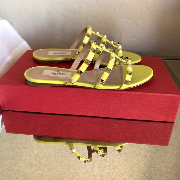 Valentino Garavani Rockstud leather slide - Picture 4 of 14